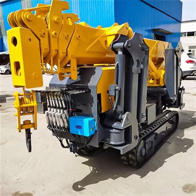 8 tonový pavúčí žeriav